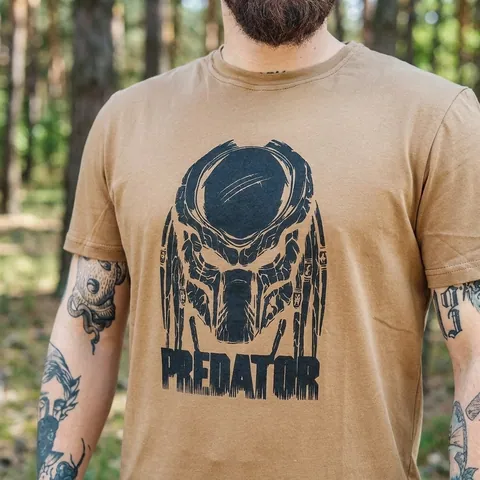 Футболка з принтом PREDATOR кулір шовкографія койот — фото 3