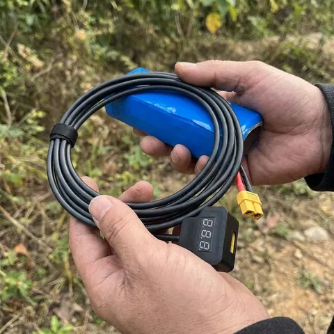 Кабель живлення Starlink Mini від FPV батареї з вбудованим вольтметром 5 м — фото 3