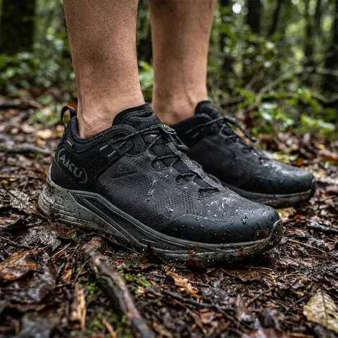 Кросівки AKU Omnia V-Light GTX WS 5 black/anthracite