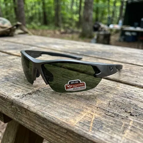Захисні окуляри Venture Gear Tactical Semtex 2.0 Gun Metal (forest gray) Anti-Fog, чорно-зелені в оправі кольору "темний металік", Чорний