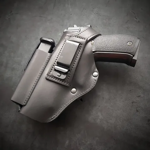 Шкіряна кобура поясна під SIG Sauer P226, чорна на скобі — фото 3