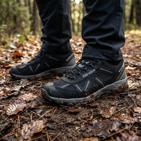 Кросівки Chiruca Sumatra 46 black/gray