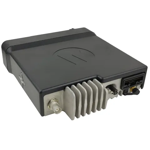 Професійна автомобільна цифрова рація Motorola DM4601e UHF LP (MDM28QNN9RA2AN) — фото 4