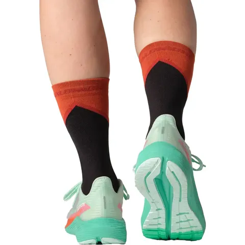 Жіночі бігові кросівки Salomon Aero Blaze 2 для асфальту та тренувань, блакитні з червоним та зеленим — фото 10