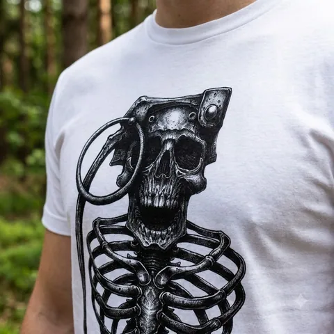Футболка Cavalier White з принтом Grenade scull DTG — фото 3