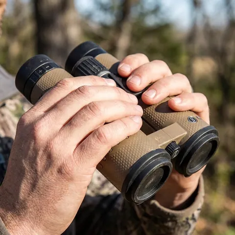 Бінокль Bushnell BF842T Forge 8x42mm, IPX7, Roof — фото 3