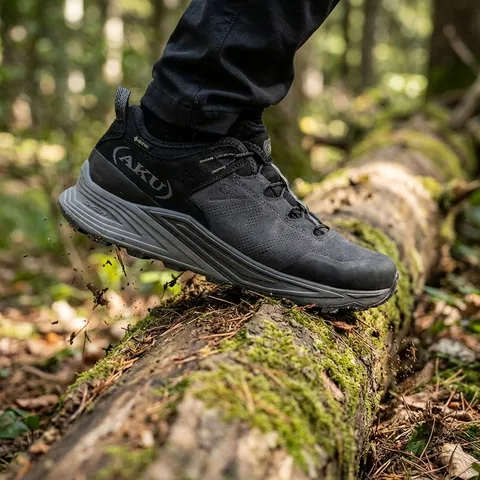 Кросівки AKU Omnia V-Light GTX 11 black/anthracite — фото 3