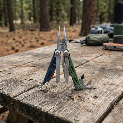 МУЛЬТИІНСТРУМЕНТ LEATHERMAN SIGNAL TUNDRASCAPE