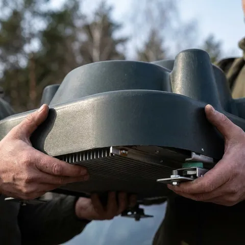 Купольний РЕБ на авто «Каспер C3» на 14 діапазонів (200МГц - 1500МГц; 2.4G; 5.2G; 5.8G) — фото 2