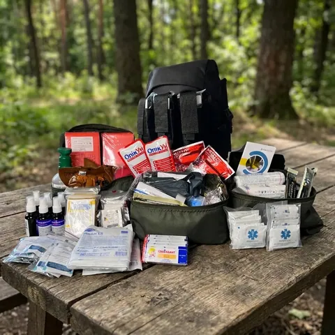 Аптечний набір для тактичної групи з рюкзаком 28 л з турнікетами Paramedic