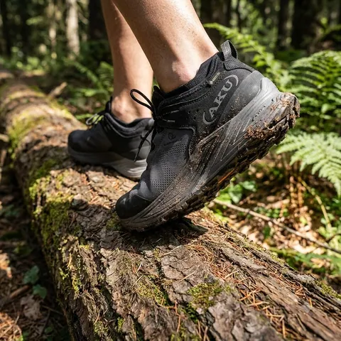 Кросівки AKU Omnia V-Light GTX 9 black/anthracite — фото 3