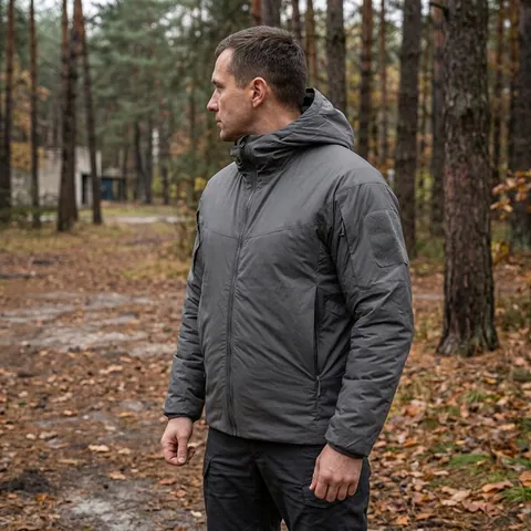 Зимовий мікропуховик у кольорі сірий BR YWH з вологостійкою тканиною та знімним капюшоном