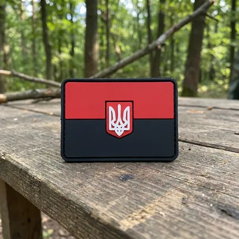 ПВХ прапор червоний