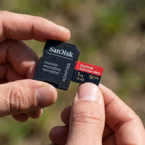 Карта пам'яті SanDisk 1 TB microSDXC UHS-I U3 Extreme Pro + SD Adapter — фото 3