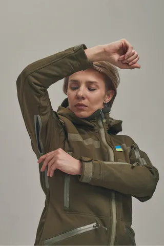 Зимова утеплена жіноча FS куртка-трансформер Soft Shell 2в1, хакі — фото 8