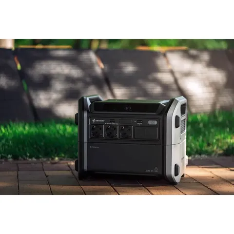 Портативна електростанція Segway CUBE 2000 (2584 Вт, R-Drive 4400 Вт, 2048 Вт·год, IPX3, BT, розширення ємності, швидка зарядка) — фото 10