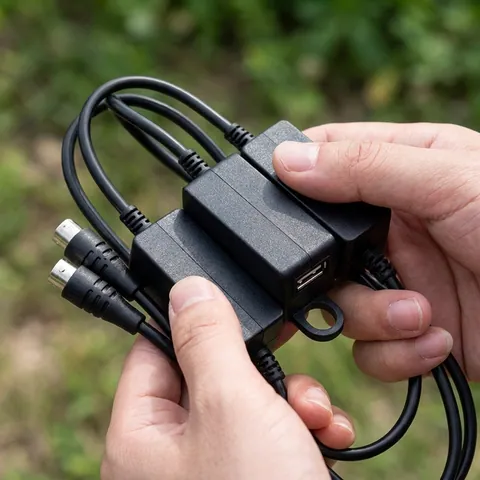 Зарядний пристрій YX для DJI Mavic 4 Pro на 3 акумулятори з USB-виходом — фото 3