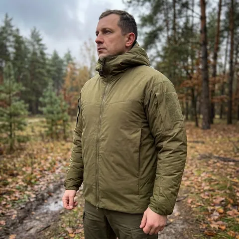 Зимовий мікропуховик у кольорі койот BR YWH з вологостійкою тканиною та знімним капюшоном