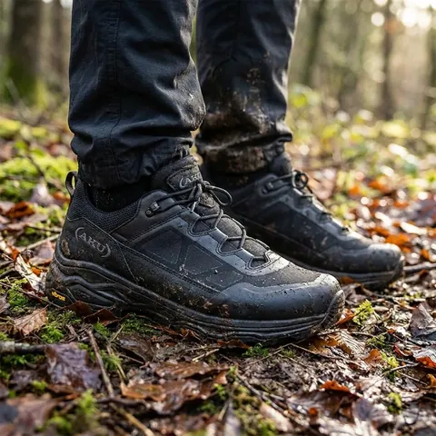 Кросівки AKU Sentinel LOW 7 black