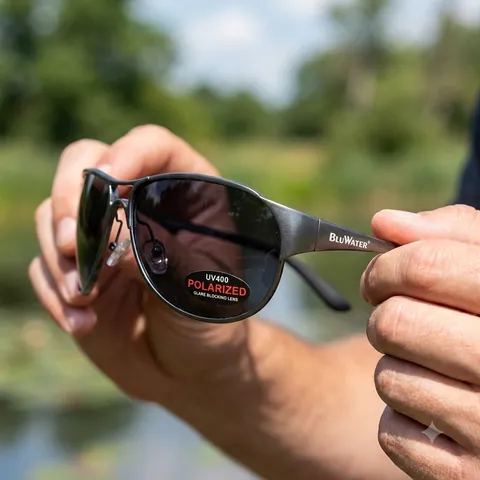 Окуляри поляризаційні BluWater Alumination-3 Gun Metal Polarized (gray) чорні в темній оправі, Чорний — фото 3