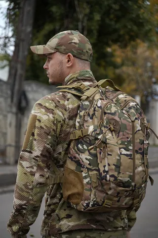 Рюкзак з водовідштовхувальним покриттям на 40л — — фото 8