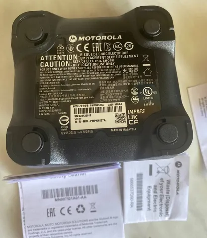 Мережевий зарядний пристрій 220 В для радіостанцій Motorola DP / XPR / APX / R7 — фото 3