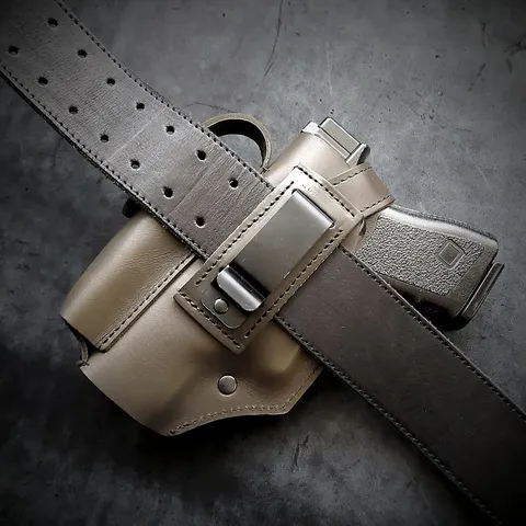 Шкіряна кобура поясна під Glock 19 | темна олива — фото 3