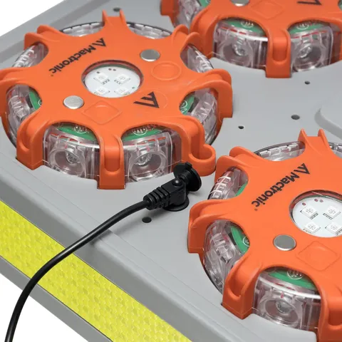 Комплект ліхтарів професійних Mactronic X-Flare (30 Lm) Red/Blue/Amber Recharg 12/220V (PSD0112) — фото 10