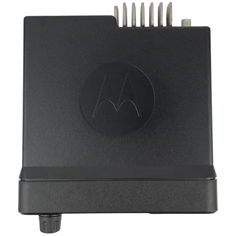 Професійна автомобільна цифрова рація Motorola DM4400e UHF LP MBAR504D (MDM28QNC9VA2AN) — фото 3