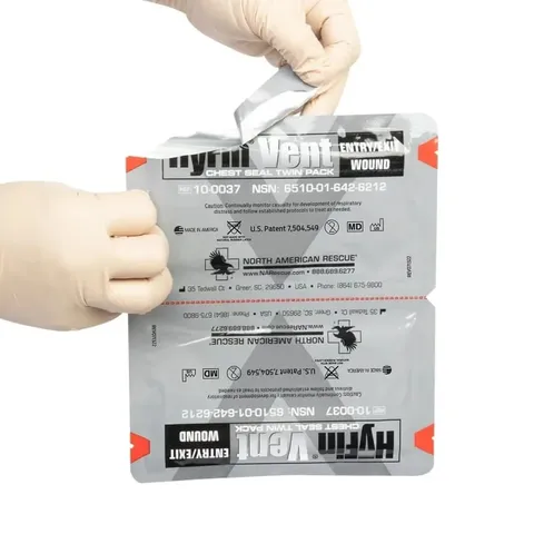 Оклюзійна пов'язка HyFin Vent Chest Seal Twin Pack — фото 4